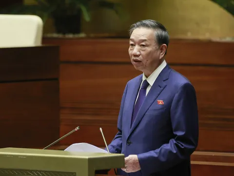 Bộ trưởng Tô Lâm báo cáo Quốc hội vụ cháy đã từng tạo ra nguy cơ 'thảm họa quốc gia' tại Hải Phòng