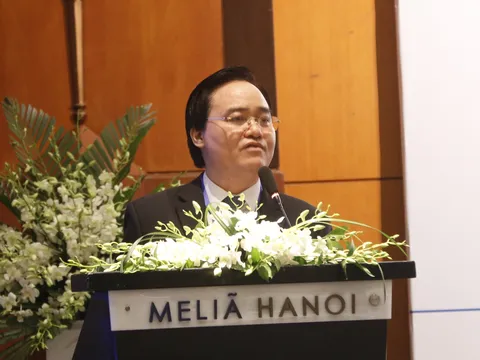 Bộ trưởng Phùng Xuân Nhạ mong thầy cô mọi miền sẵn sàng tâm thế cho quá trình đổi mới