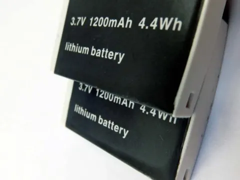 Vietnam Airlines cấm pin Lithium và thiết bị sử dụng pin Lithium lên máy bay