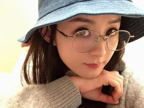 Triệu Lệ Dĩnh khoe nhan sắc trẻ trung, rạng rỡ sau thời gian bị chê già nua