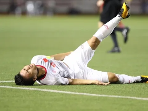 Quang Hải phải nghỉ 2 tuần, chia tay SEA Games 30