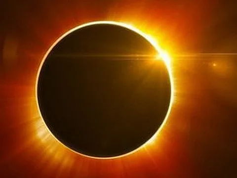Trưa nay, Việt Nam cũng có thể thấy nhật thực cuối cùng của thập kỷ