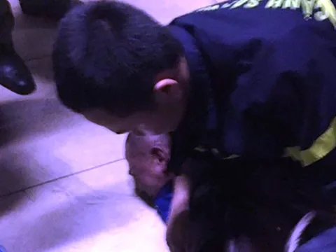 Bệnh nhân châm lửa đốt bệnh viện, đánh nữ điều dưỡng