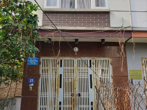 Điều tra nguyên nhân 3 người tử vong tại nhà riêng ở Hà Nội