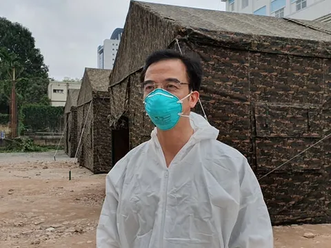 Trò chuyện với Giám đốc bệnh viện Bạch Mai từ bên trong 'ổ dịch'