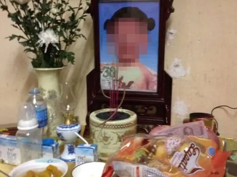 Vụ bé gái tử vong nghi bị bạo hành ở Hà Nội: Bắt giữ khẩn cấp mẹ đẻ, bố dượng