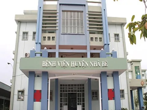 Điều tra nguyên nhân một tiến sĩ tử vong sau khi rơi từ tầng 14 chung cư