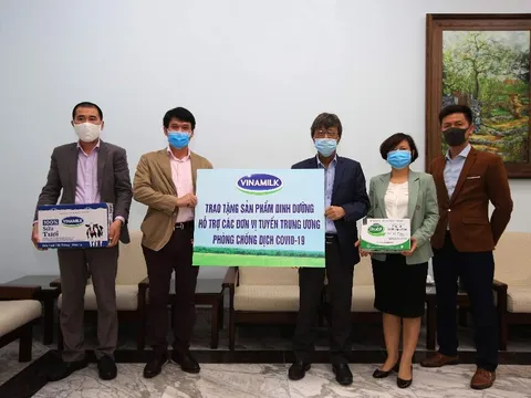 Vinamilk ủng hộ gần 15 tỷ đồng để tiếp sức cho các đơn vị tuyến đầu trên cả nước chống dịch
