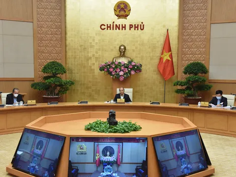 Chính phủ ban hành Nghị quyết hỗ trợ trực tiếp cho người dân gặp khó khăn do COVID-19