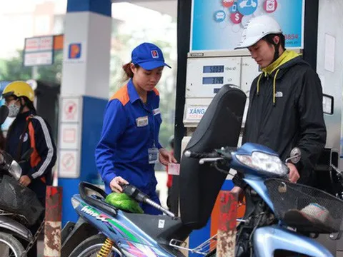 Giá xăng sẽ giảm lần thứ 7 liên tiếp, về sát mốc 11.000 đồng/lít?