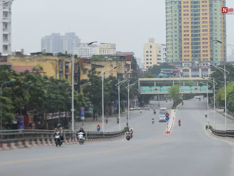 Hà Nội đề xuất kéo dài cách ly xã hội đến 30/4