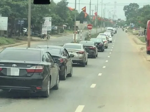 Kỷ luật khiển trách phó giám đốc bệnh viện tổ chức cưới con trong dịch COVID-19