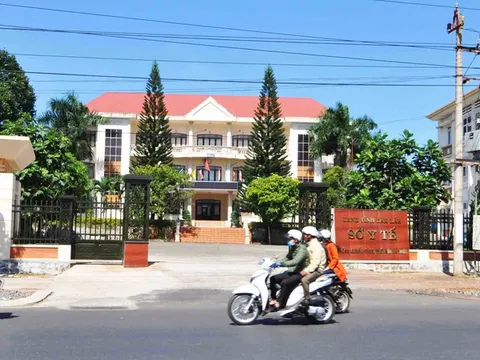 Bắt tạm giam nguyên Giám đốc Sở Y tế Đắk Lắk