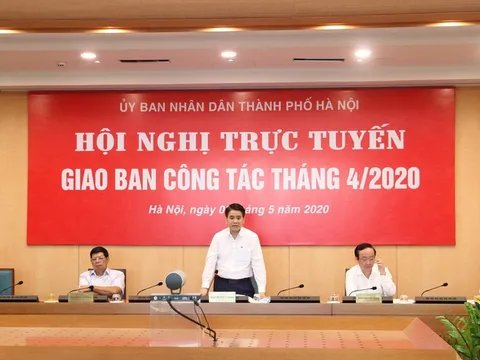 Chủ tịch Hà Nội yêu cầu chấn chỉnh việc om hồ sơ doanh nghiệp đến 8 tháng