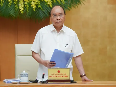 Thủ tướng: Tiếp tục giảm ‘giãn cách xã hội’ thế nào để trở lại hoạt động bình thường