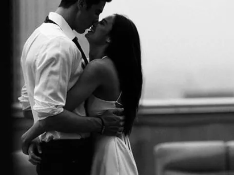 Phụ nữ, đừng cố lấy kẻ không yêu mình