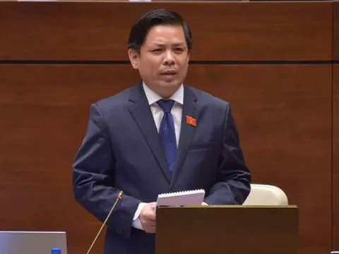 Bộ trưởng, Thứ trưởng tự ‘nghiêm khắc phê bình' vì chậm thu phí không dừng