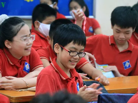 Bộ GD&ĐT đề xuất đưa hoạt động dạy thêm vào danh mục nghề kinh doanh