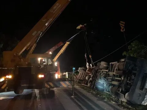 Vụ xe container đè xe limousine ở Quảng Ninh: Danh tính 3 nạn nhân