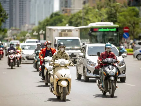 Dự báo thời tiết ngày 13/7: Hà Nội nắng nóng với nền nhiệt cao nhất phổ biến 35-37 độ