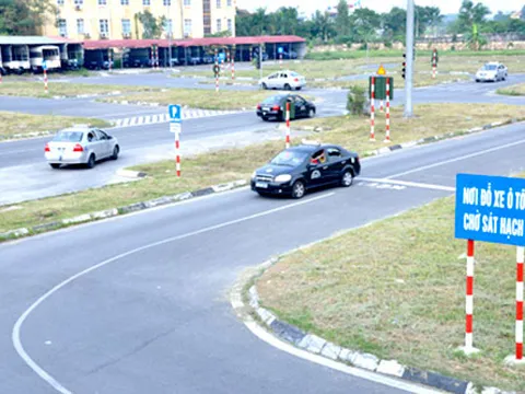 Bộ Giao thông Vận tải yêu cầu kiểm tra trung tâm đào tạo lái xe, đăng kiểm