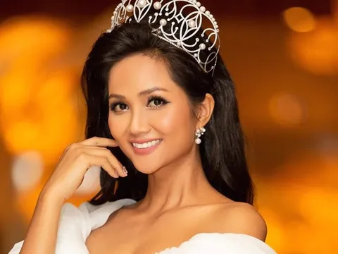 Hoa hậu H'Hen Niê đáp trả cực gắt khi bị dân mạng phân biệt chủng tộc