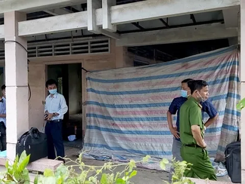 Phát hiện thi thể nam giới đang phân hủy trong ngôi nhà hoang