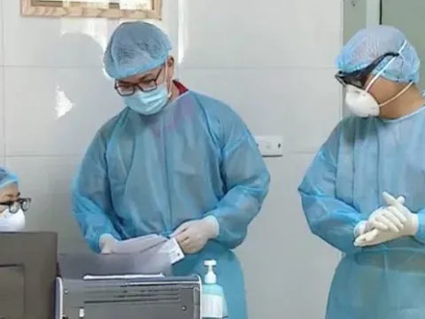 Thêm 4 ca dương tính virus SARS-COV-2