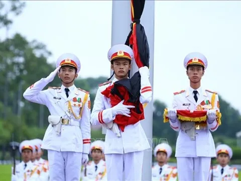 Lễ thượng cờ rủ Quốc tang nguyên Tổng Bí thư Lê Khả Phiêu