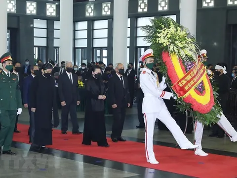 Hội Luật gia Việt Nam viếng đồng chí nguyên Tổng Bí thư Lê Khả Phiêu