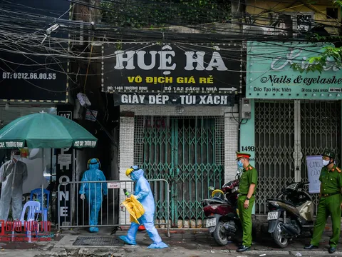 Hà Nội: Phong tỏa ngõ trên phố Trương Định do có bệnh nhân mắc Covid-19