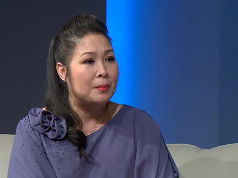 NSND Hồng Vân bị Youtuber tung tin qua đời