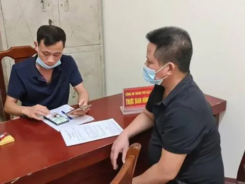 Lời khai của chủ quán bắt cô gái quỳ xin lỗi vì chê đồ ăn mất vệ sinh