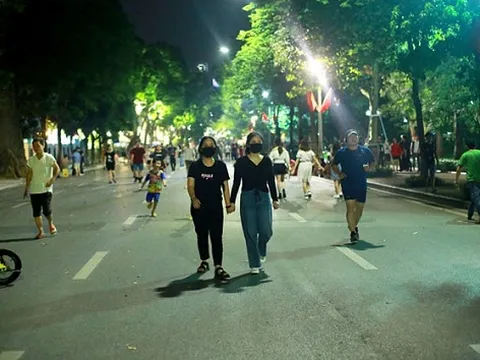 Tạm dừng các hoạt động tại không gian đi bộ trên địa bàn quận Hoàn Kiếm từ 21/8