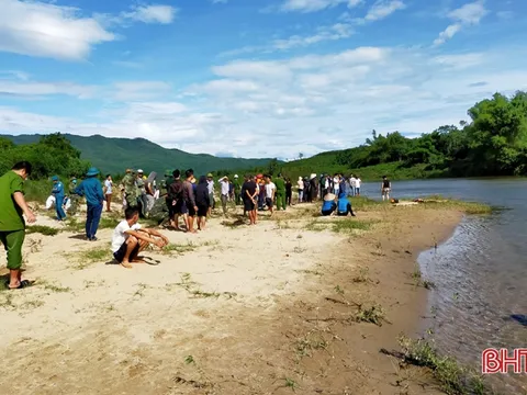 Tìm thấy thi thể 2 cháu bé mất tích ở Hà Tĩnh