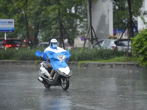 Dự báo thời tiết ngày 5/9: Hà Nội có mưa rào và dông vào chiều tối