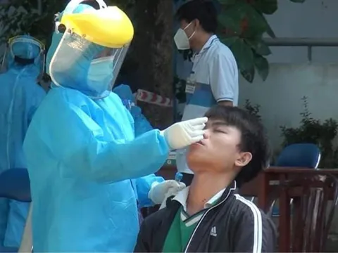 Bộ Y tế đề nghị xét nghiệm Covid-19 cho người có nhu cầu xuất cảnh