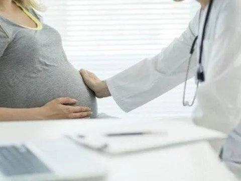 Nghỉ việc để dưỡng thai có được hưởng chế độ thai sản?