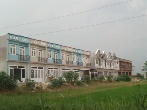 Long An: Huyện Đức Hòa đang lập thủ tục xử lý các dự án 'mini' biến tướng