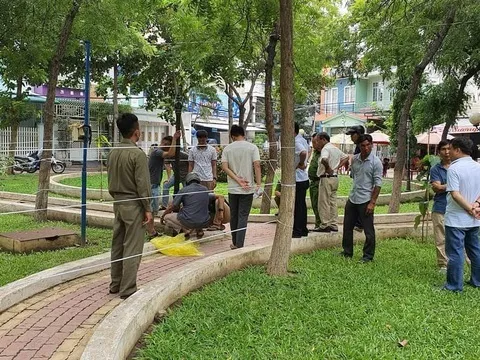 Bé gái nghi bị điện giật tử vong khi chơi trong công viên