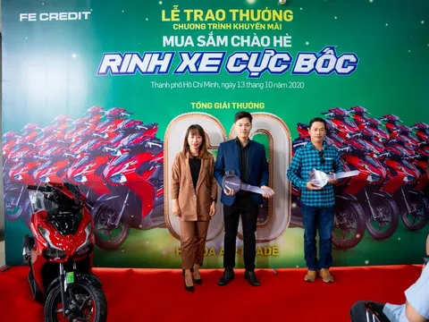 FE CREDIT tổ chức Lễ trao giải thưởng chương trình 'Mua sắm chào hè, Rinh xe cực bốc' tại TPHCM