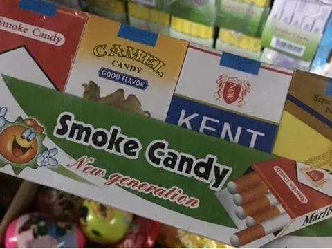 Đường đi lắt léo của 'sức hút' ma quái từ làn khói ảo mang tên 'kẹo thuốc lá'