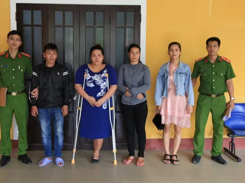 Khởi tố 4 đối tượng đánh ghen, lột đồ cô gái trẻ ở Thừa Thiên - Huế