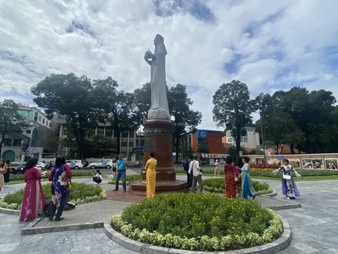 TP.HCM dừng các hoạt động, sự kiện tập trung đông người không cần thiết