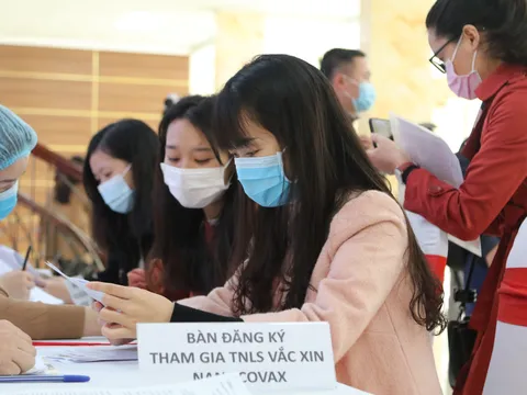 Cô gái đầu tiên đăng ký thử vaccine COVID-19 Việt Nam: 'Sẽ không có vấn đề gì xảy ra'