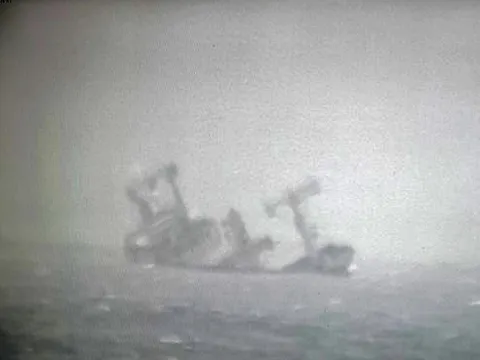 Tàu Panama bị chìm, 15 thủy thủ mất tích trên biển Bình Thuận