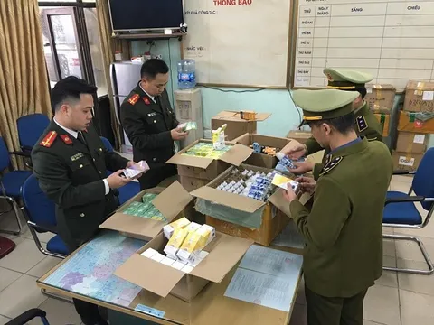 Tạm giữ hơn 10.000 sản phẩm thuốc lá điện tử được rao bán trên mạng xã hội