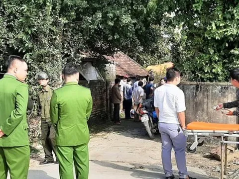 Nguyên nhân vụ mẹ treo cổ tử vong, con gái chết tím tái trước sân nhà ở Nghệ An