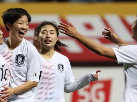 Thua đậm Hàn Quốc, thầy trò HLV Mai Đức Chung đứng nhì bảng A