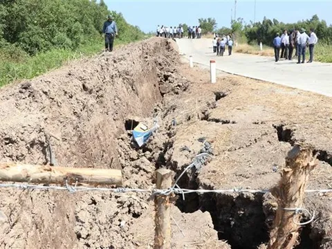 Cà Mau công bố khẩn cấp hạn hán cấp độ 2 tại vùng ngọt hóa